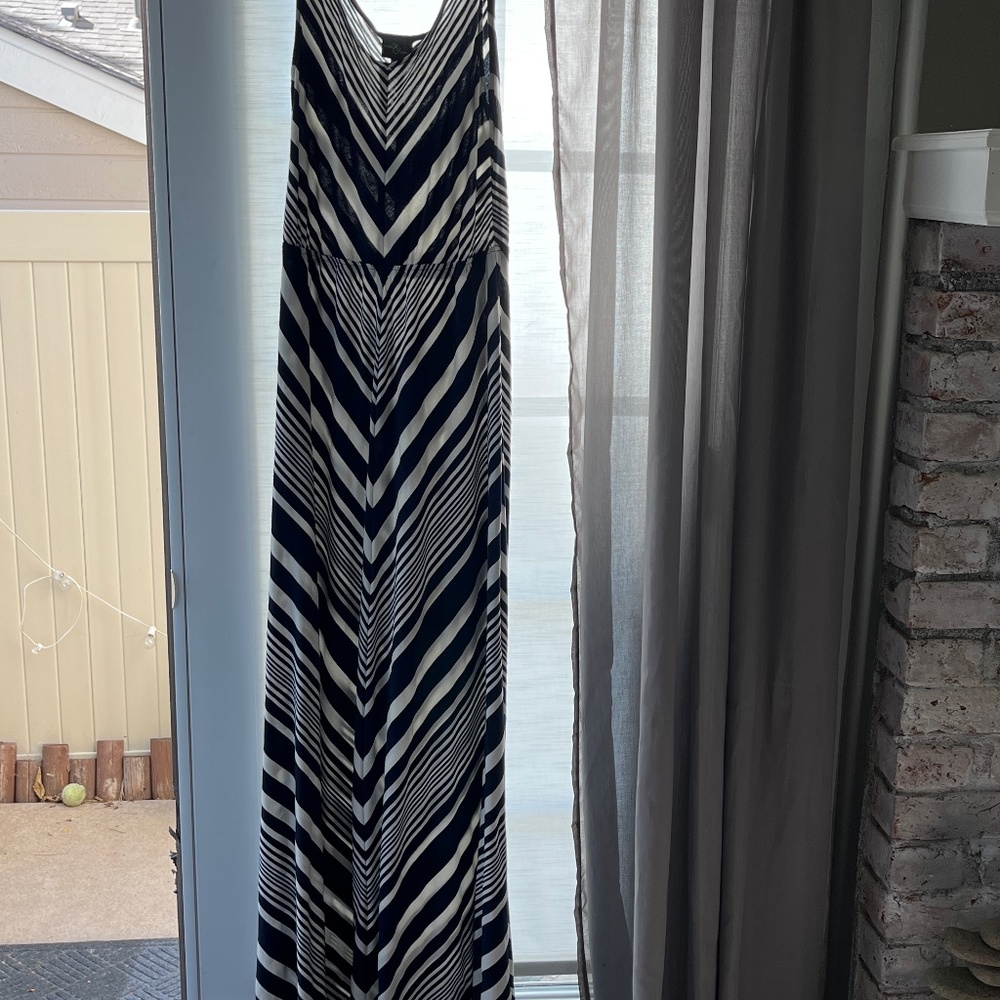 Navy and white. Maxi dress. Size. medium